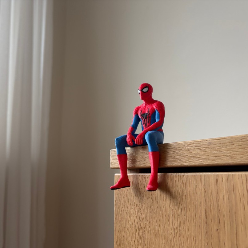 Spider Man Deadpool Sitting Po - đánh giá và giá Car Accessories Oman